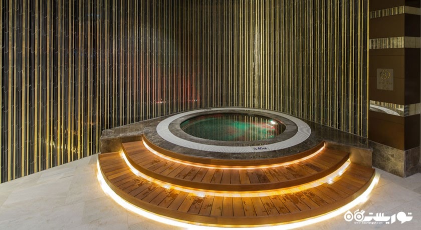 جکوزی مرکز سلامتی و اسپا